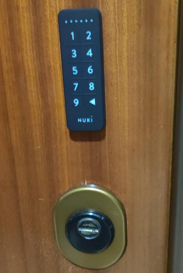 Apartamento Frank Host Lux , Metro A A 50 M, Simple Check-in Con Codice A Qualsiasi Orario