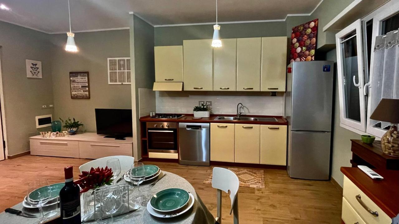 Apartamento Frank Host Lux , Metro A A 50 M, Simple Check-in Con Codice A Qualsiasi Orario Roma