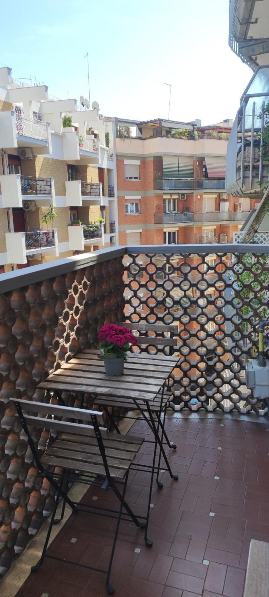 Frank Host Lux , Metro A A 50 M, Simple Check-in Con Codice A Qualsiasi Orario Apartamento